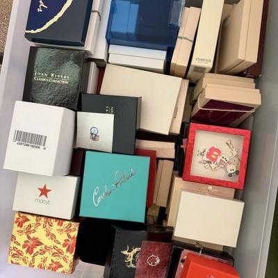 Sale Photo Thumbnail #36