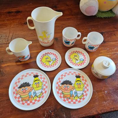 Vintage  Sesame street dishes