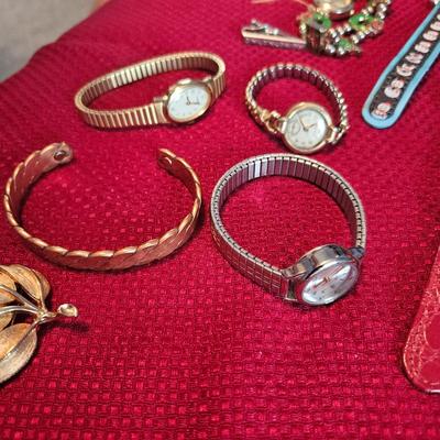 Sale Photo Thumbnail #79