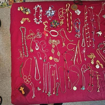 Sale Photo Thumbnail #82