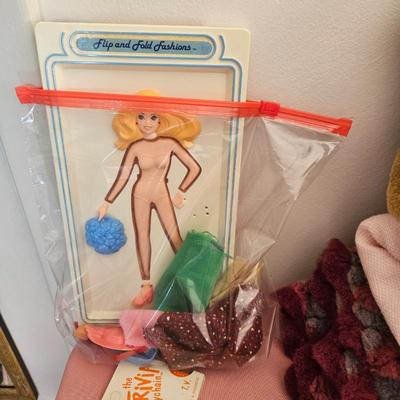 Flip and Fold Fashions doll