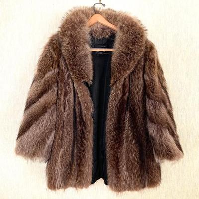 Sale Photo Thumbnail #68: Racoon coat 