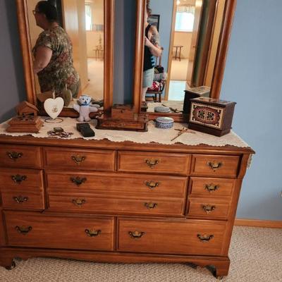 Sale Photo Thumbnail #46