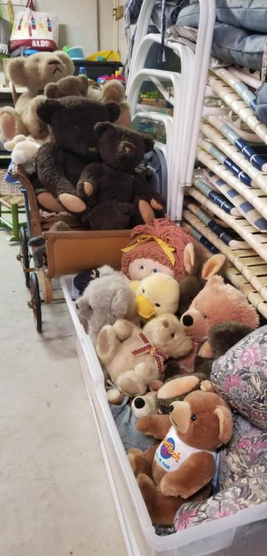 Sale Photo Thumbnail #86
