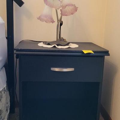Sale Photo Thumbnail #62: Pond Lily Lamp and Side Table