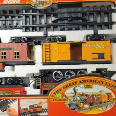 Sale Photo Thumbnail #130: Train Set