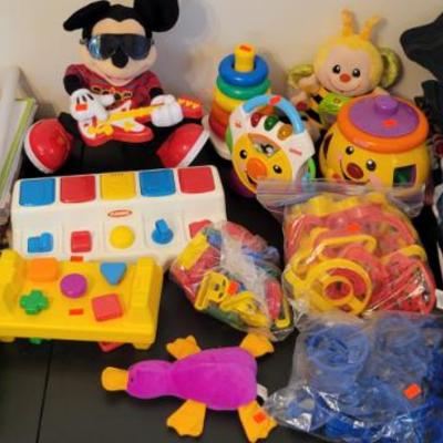 Sale Photo Thumbnail #71: Toys