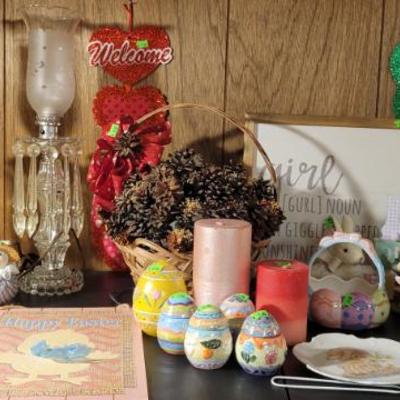 Sale Photo Thumbnail #117: Decor