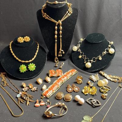Vintage Costume Jewelry