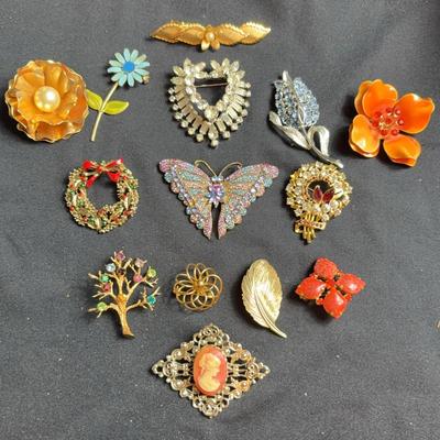 Vintage Brooches (14)