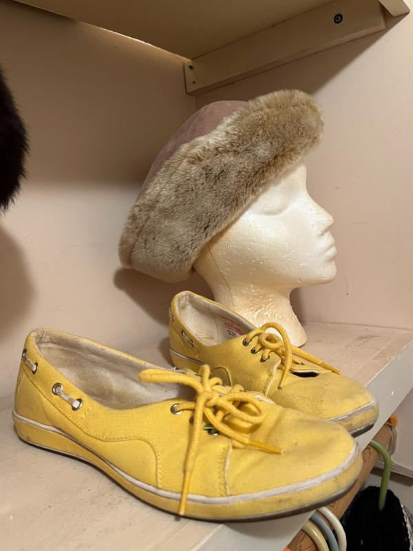 Sale Photo Thumbnail #150
