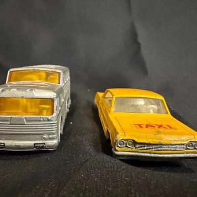 Vintage Matchbox Coach And Taxi