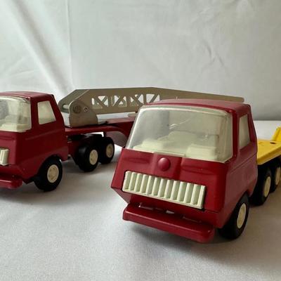 Vintage Tonka Firetruck And Hauler