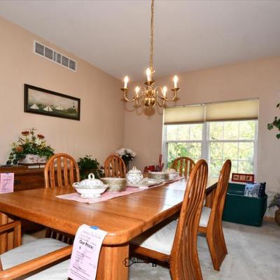 069 dining room
