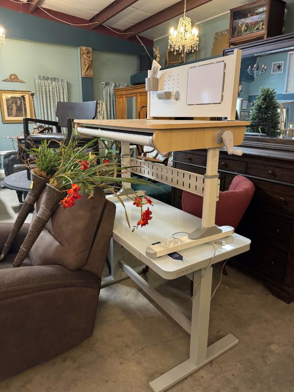 Sale Photo Thumbnail #35