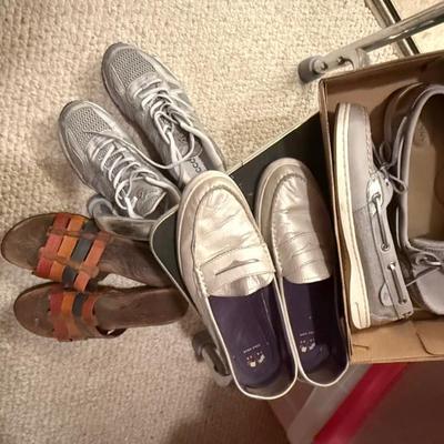 Sale Photo Thumbnail #132