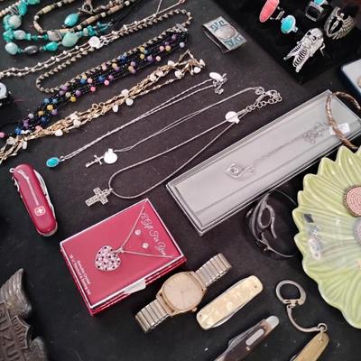 Sale Photo Thumbnail #97