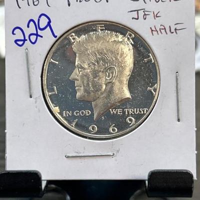 Sale Photo Thumbnail #235