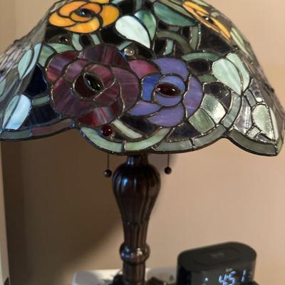 Tiffany-like desk lamp