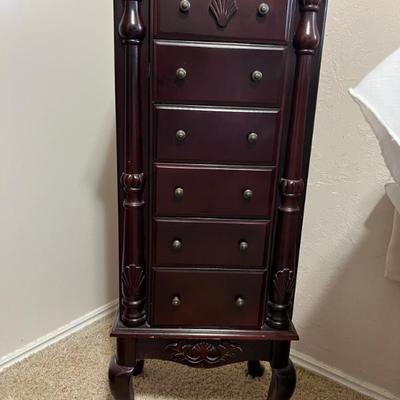 Sale Photo Thumbnail #52