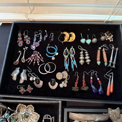 Sale Photo Thumbnail #227