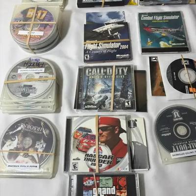 Lot of Vintage PC Games – Flight Simulator, Call of Duty, GTA III & More