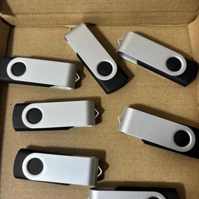 USB Flash Drives & HDMI Adapter