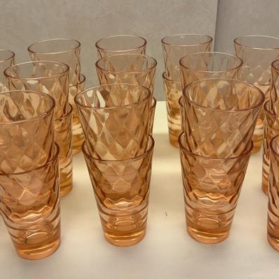 Vintage Pink Diamond Pattern Glasses – Set of 29