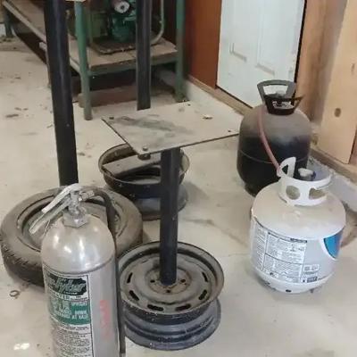 Power Tool Stands, Gas Canister & Fire Extinguisher