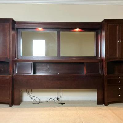 King Headboard With Side Bookcases And Drawers 
