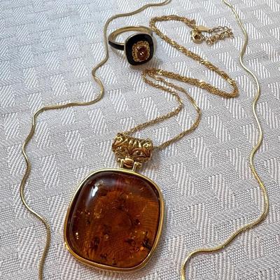 Orange Amber Pendant & Ring (3 Pieces)
