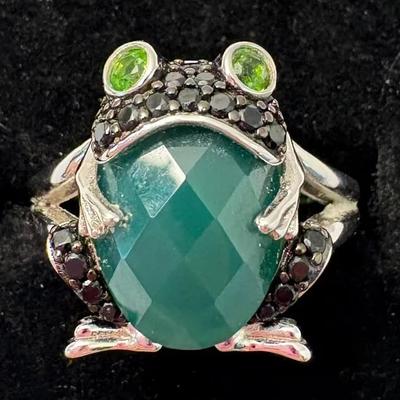 Green Onyx Frog Ring, Size 8