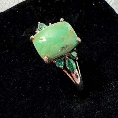 Pretty In Green Ring, Size 9