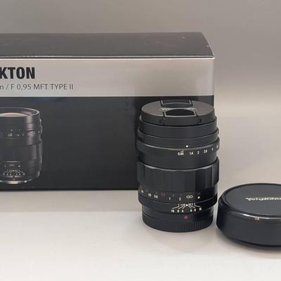 Voigtlander Nokton 25mm MFT Type II Lens
