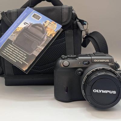 Olympus C-8080 Wide Zoom Digital Camera 