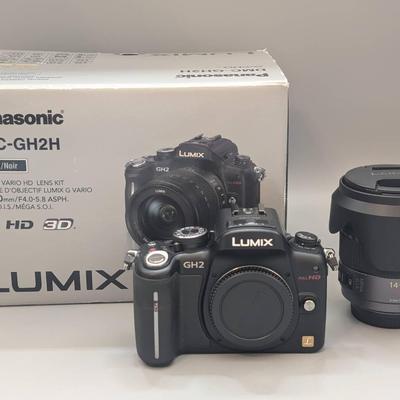 Panasonic Lumix DMC-GH2H Camera and Lens Kit