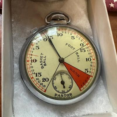 Parker refereestop
Watch 