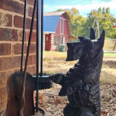 Cast Iron Scottie