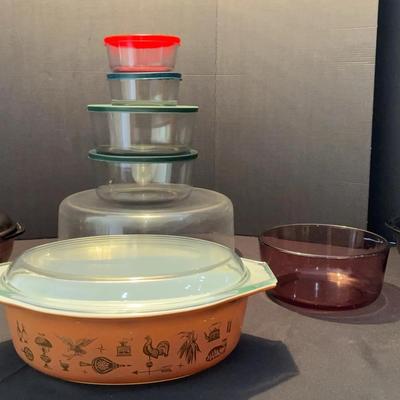 Vintage Pyrex Glassware Lot – Bowls, Casseroles & Storage