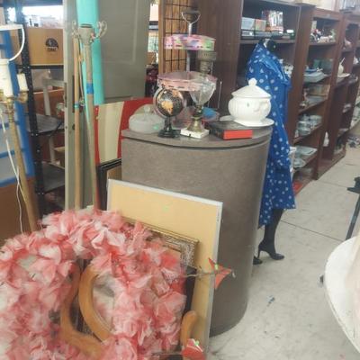 Sale Photo Thumbnail #143
