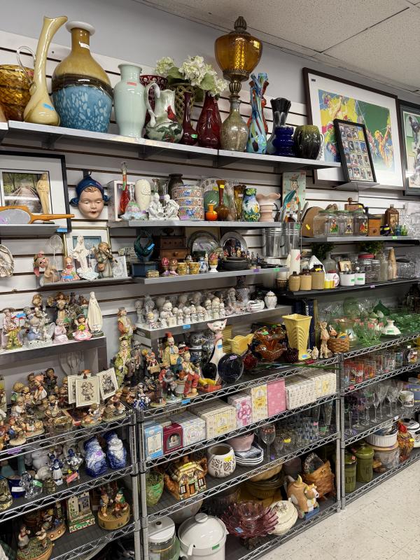 Sale Photo Thumbnail #23