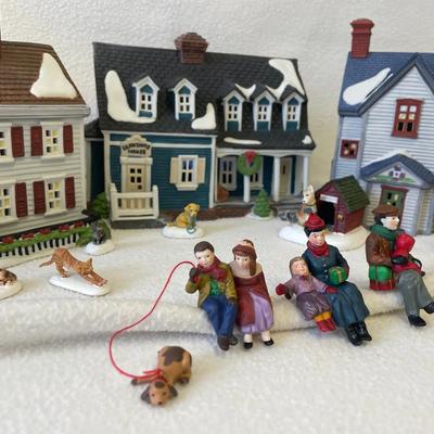 Department 56 Village Houses With Animal Pets 