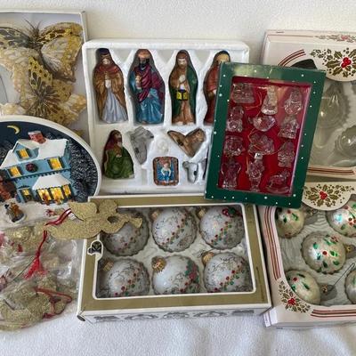 Vintage Christmas Ornaments And Decorations