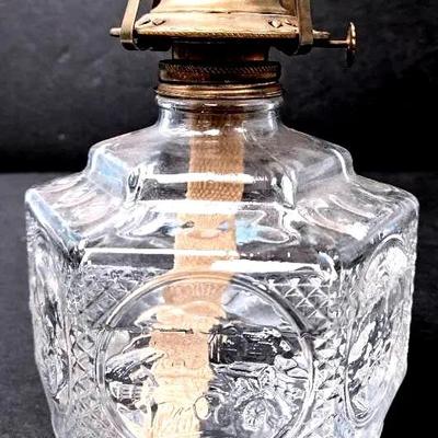 "Lamplight Farms" Oil Lamp
