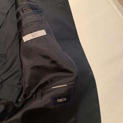 Greiff Mens' Suit