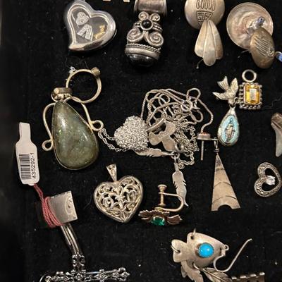 Sale Photo Thumbnail #346