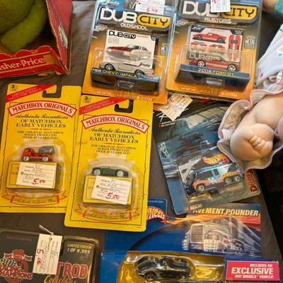 Sale Photo Thumbnail #670