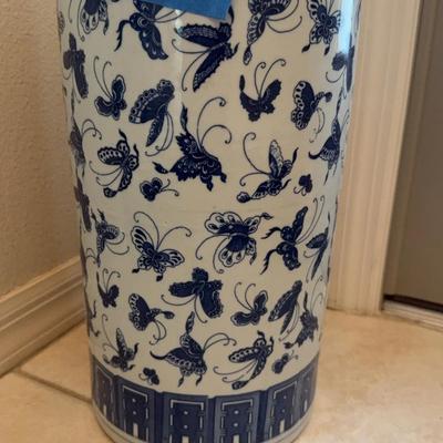 Porcelain Umbrella Crock  9 Inches In Diameter By 17