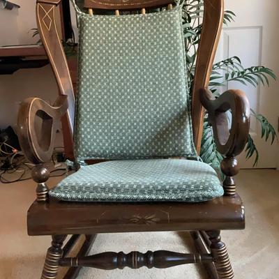 Rocking chair 29 x 39 x 21