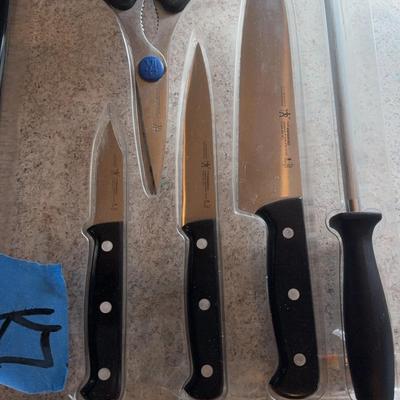 Henckles Knife Set